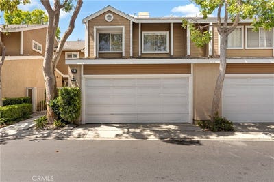 /international/us/18-meadowood-aliso-viejo-ca-110108541220/