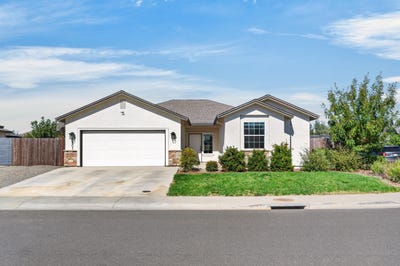 /international/us/2801-calaveras-court-redding-ca-110120489124/