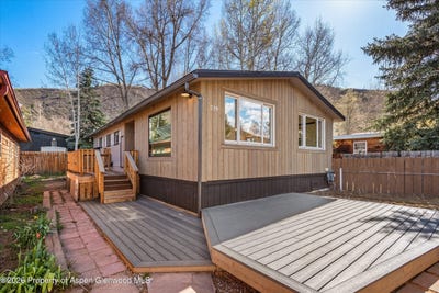 /international/us/219-cottonwood-lane-aspen-co-110107394462/