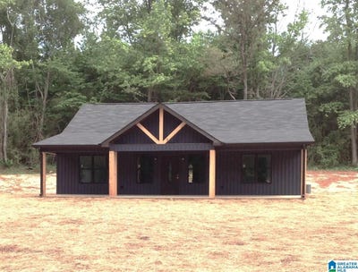 /international/us/14865-highway-46-heflin-al-110108497958/