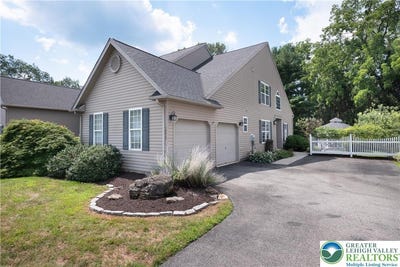 /international/us/2073-rolling-meadow-drive-lower-macungie-twp-pa-110101321222/?lang=en
