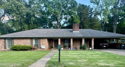 /international/us/113-rollingwood-drive-natchez-ms-110107224945/