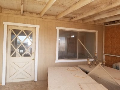 /international/us/9544-avenue-f-bombay-beach-ca-110101191215/