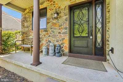 /international/us/837-mountaintop-drive-collegeville-pa-110107842203/