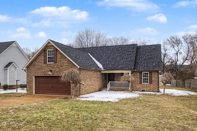 /international/us/1909-amacher-drive-spring-hill-tn-110105354917/