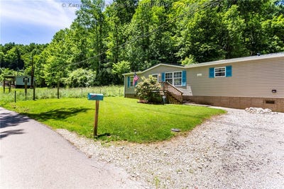 /international/us/709-waugh-branch-road-barboursville-wv-110092351458/
