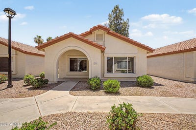 /international/us/1120-n-val-vista-drive-gilbert-az-110108500369/