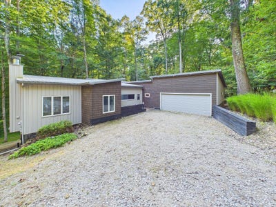 /international/us/501-kusa-lane-sugar-grove-oh-110110317903/