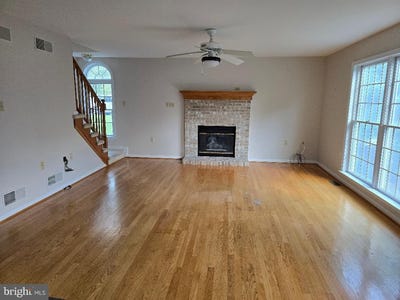 /international/us/5021-inverness-drive-mechanicsburg-pa-110101429604/?lang=en