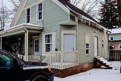 /international/us/1258-s-galena-avenue-freeport-il-110101678039/