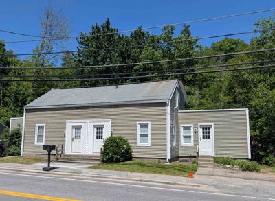 /international/us/61-island-street-wilton-nh-110108607979/