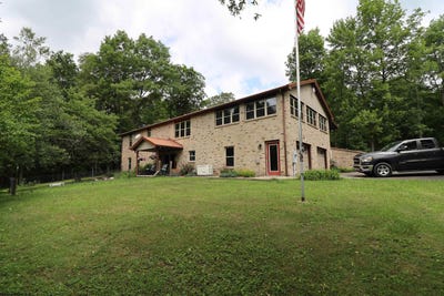 /international/us/523-ebberman-creek-elkins-wv-110108780449/