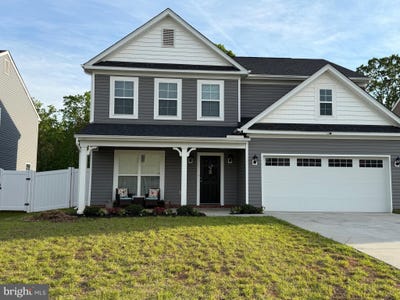 /international/us/229-bibb-street-louisa-va-110107842781/