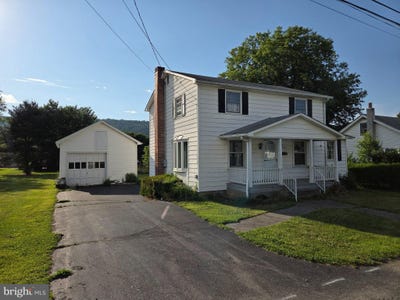 /international/us/439-elk-place-romney-wv-110103594657/