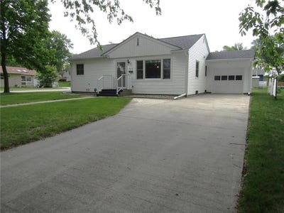 /international/us/302-s-12th-street-montevideo-mn-110108353325/
