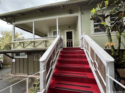 /international/us/301-ponahawai-street-hilo-hi-110104626046/