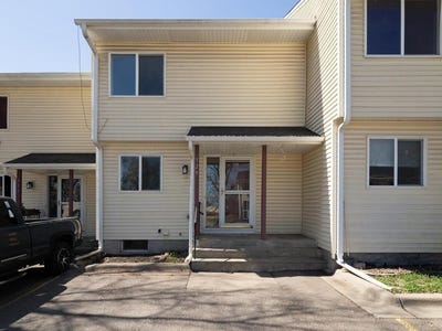 /international/us/329-winifred-street-e-saint-paul-mn-110107396557/