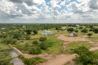 /international/us/0000-tbd-w-hwy-29-llano-tx-110100850512/