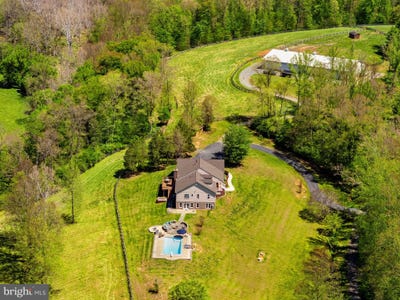 /international/us/7312-oak-lane-marshall-va-110108013784/