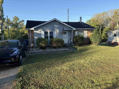 /international/us/6886-concord-drive-newburgh-in-110120154782/