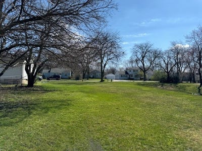 /international/us/22120-ridgeway-avenue-richton-park-il-110093694174/