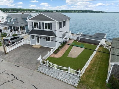 /international/us/177-seaconnet-boulevard-portsmouth-ri-110107666526/