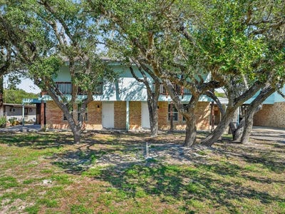 /international/us/503-traylor-rockport-tx-110120535821/