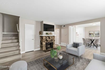 /international/us/569-spring-road-50-moorpark-ca-110108190651/