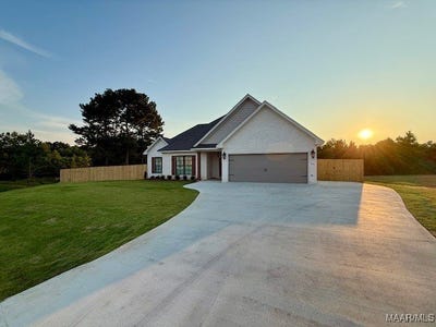 /international/us/304-bentom-drive-wetumpka-al-110100421306/?lang=fr