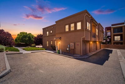 /international/us/4354-san-benito-street-santa-fe-nm-110107891182/