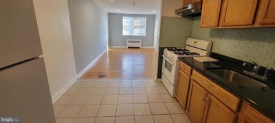 /international/us/307-e-clarkson-avenue-philadelphia-pa-110106582032/