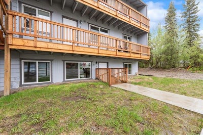/international/us/130-vassar-circle-fairbanks-ak-110108504374/
