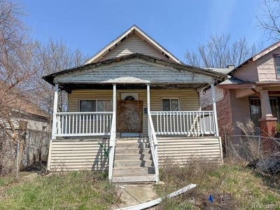 /international/us/13160-montville-place-detroit-mi-110107339022/