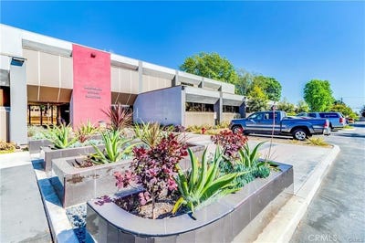 /international/us/4950-san-bernardino-street-montclair-ca-110100807836/