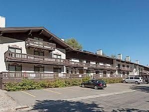 /international/us/202-picabo-st-ketchum-id-110109416421/