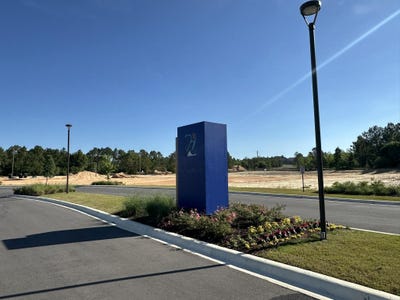 /international/us/2-9-ac-mirage-avenue-crestview-fl-110098420259/