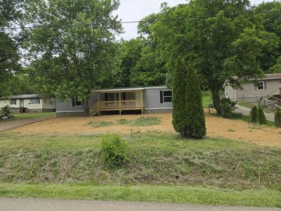 /international/us/2060-george-s-creek-road-gallipolis-oh-110108090602/
