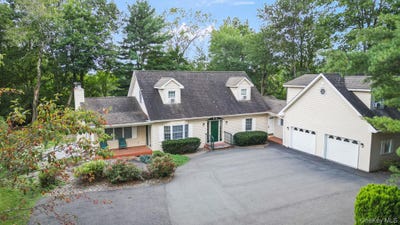 /international/us/67-meadow-hill-road-newburgh-ny-110119956670/
