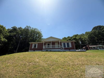 /international/us/163-reindeer-place-princeton-wv-110109298851/