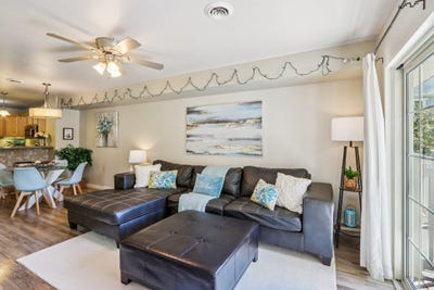 /international/us/5240-frisco-court-middleton-wi-110099771668/