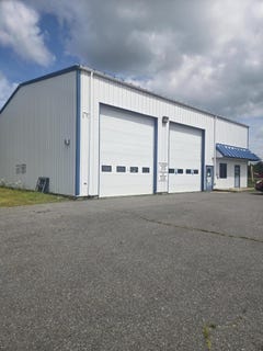 /international/us/969-farmington-falls-road-farmington-me-110119522015/
