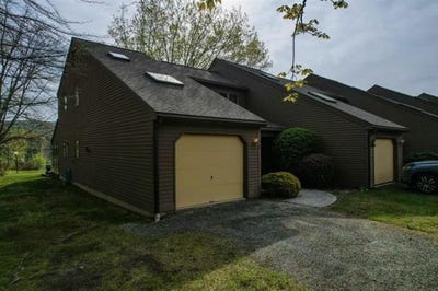 /international/us/15-manor-estate-drive-bristol-nh-110102535823/