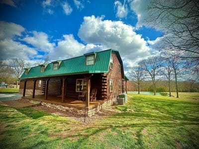/international/us/94-oxford-road-holladay-tn-110106275694/