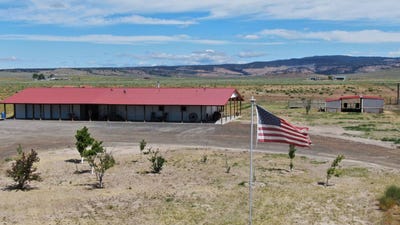 /international/us/35115-highway-20-east-burns-or-110100569602/
