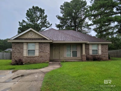/international/us/9530-w-fox-hunter-court-semmes-al-110107928334/