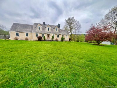 /international/us/57-hubbard-road-bloomingburg-ny-110107805471/