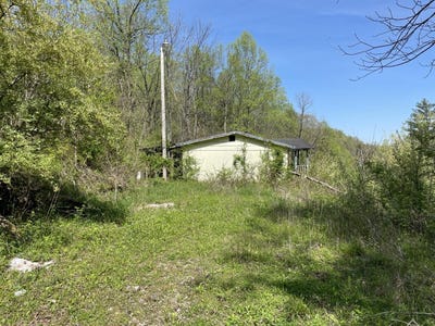 /international/us/654-napier-hollow-road-manchester-ky-110099268571/