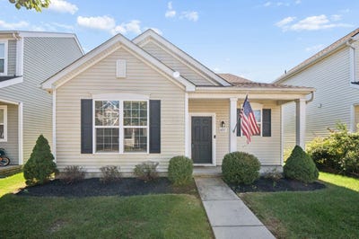 /international/us/6217-broad-stripes-avenue-galloway-oh-110120481936/