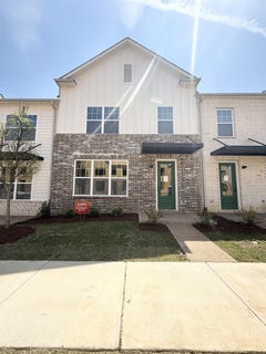 /international/us/3052-portage-dr-bartlett-tn-110103073707/