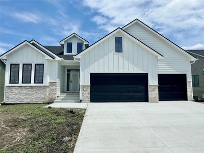 /international/us/813-sw-cattail-road-grimes-ia-110098843403/